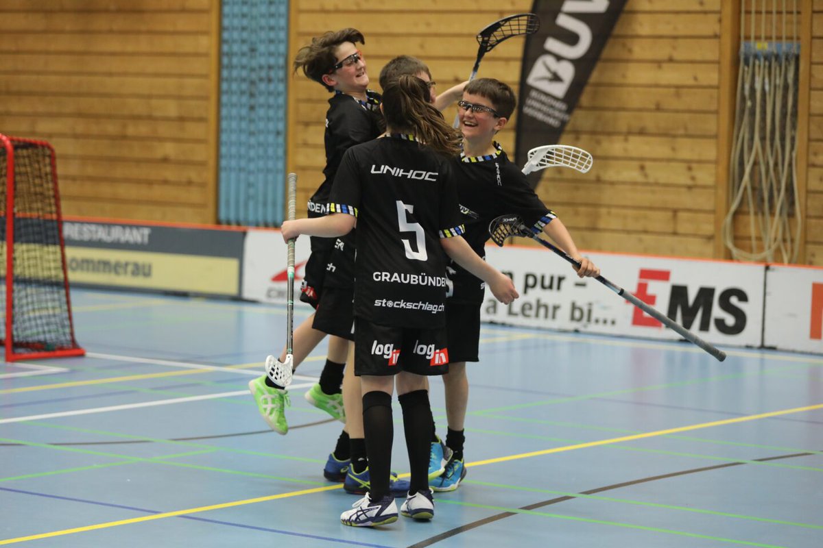 buvch's tweet photo. Grischa-Challenge vom 09.10.2021 in der GBC Chur: 
Am Samstag, 09.10.2021 trafen sich die U15 Auswahlen von Zürich, Thurgau, St. Gallen/Appenzell/Glarus sowie die Gastgeber aus ... - https://t.co/Z4SJJOsX1H https://t.co/GO7JNHIKbU
