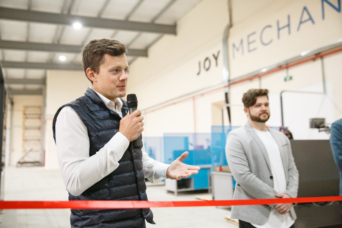 JoyMechanix's tweet photo. The grand opening of our Factory 2.0 near Moscow!👏

Thanks to the capacity of our new factory, we can uninterruptedly deal with the product demand from Europe, North and South America, and the CIS region. 

Thank you for our partners and team! 

#joymechanix https://t.co/14UeiZ3Obg
