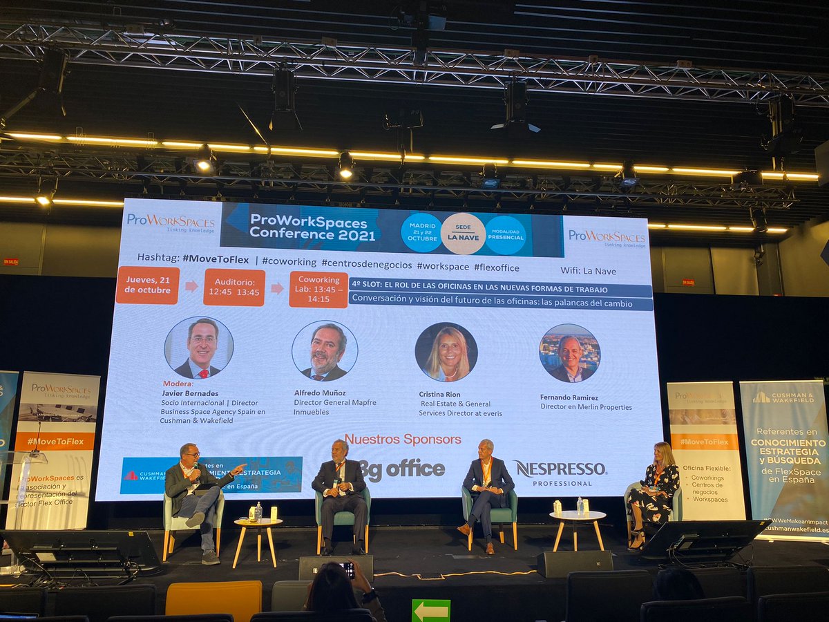 CushWakeSPAIN's tweet photo. Primer día de @ProWorkSpaces Conference 2021.

Javier Bernades, responsable del equipo de Business Space en España de C&amp;W, modera la mesa 'Conversación y visión del futuro de las oficinas: las palancas de cambio' con profesionales de #MapfreInmuebles, #Everis y #MerlinProperties. https://t.co/yOAu4IwbbD