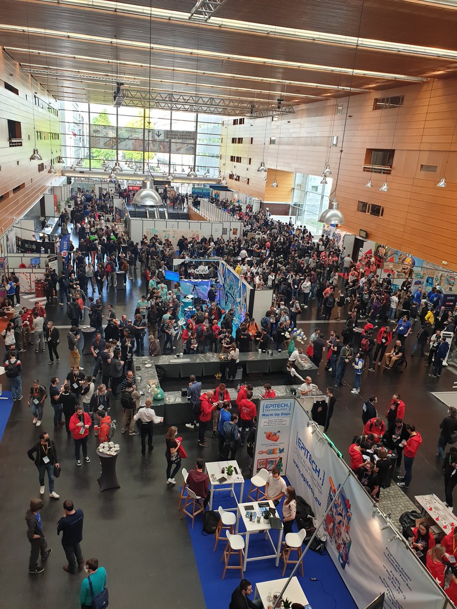 LouisR29's tweet photo. Les développeurs des DSIs Nantaises du @LPNews_PDL @GroupeLaPoste sont présentes au @devfestnantes et vous attendent sur le stand ! Venez découvrir nos opportunités, nos projets au service de la #transformationdigitale du Groupe !
 #laposte #DSIBA #DSIBGPN #DSIBSCC #CSMSI https://t.co/opGRFLONUm