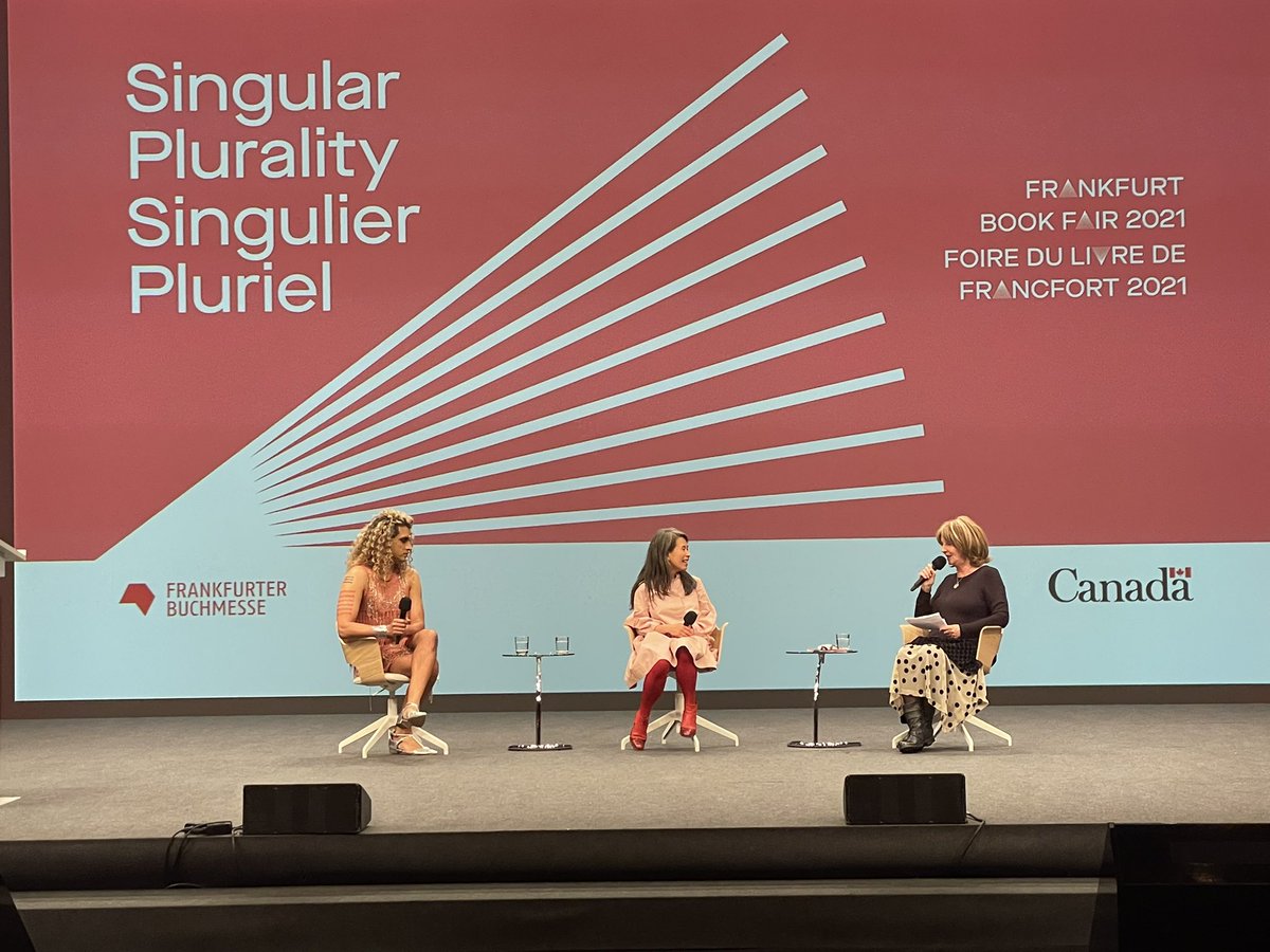 rachelletofsky's tweet photo. Highlights from @vivekshraya and Kim Thuy’s event at the #FBM2021 last night! https://t.co/oGxpoPTe2u