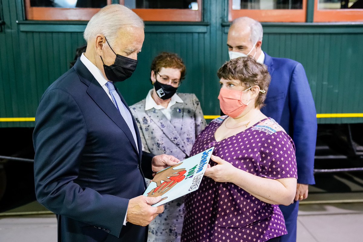 SenBobCasey's tweet photo. I’m grateful that @POTUS could join me &amp; several PA recipients of home &amp; community-based services &amp; workers who provide them in Scranton yesterday. Since the President proposed a historic investment in these services, I’ve traveled across the PA, listening to stories like theirs. https://t.co/Q5Q54xuINX