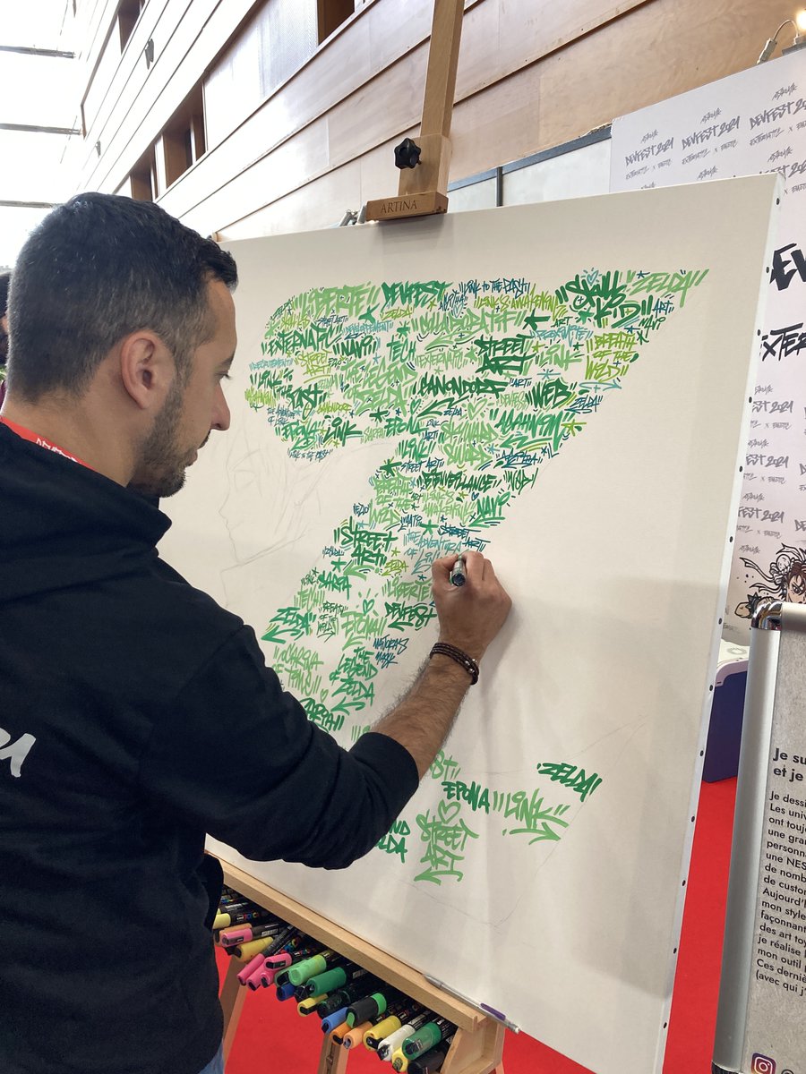 🤫 <a href="/Oskunk/">Oskunk</a> est en plein travail...