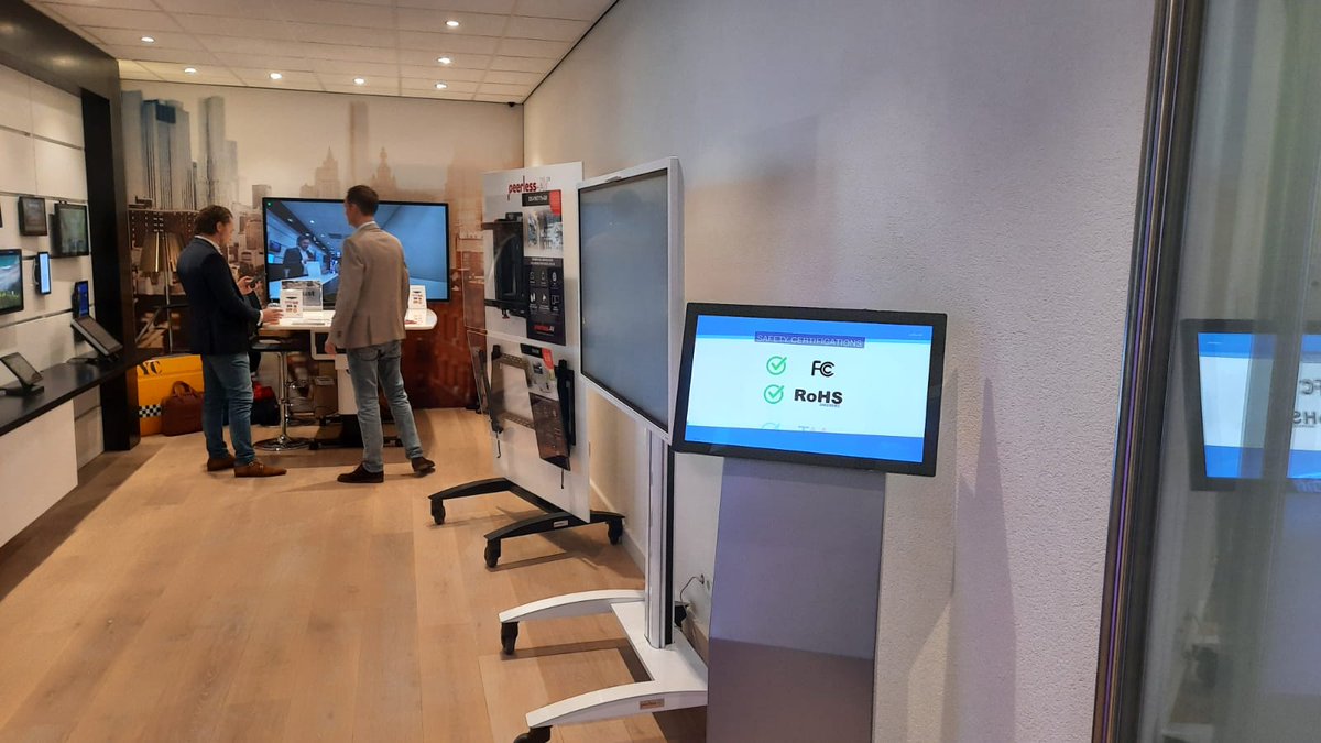 PeerlessAVEU's tweet image. Delighted to be involved in the @DomburgPartners showcase happening today and tomorrow. Great opportunity to show our latest dvLED Mounting Solutions, best-selling wall mounts, trolleys and new KIP522 Kiosk. Great to be back at in-person events! #dvLED #WallMounts #AVTweeps