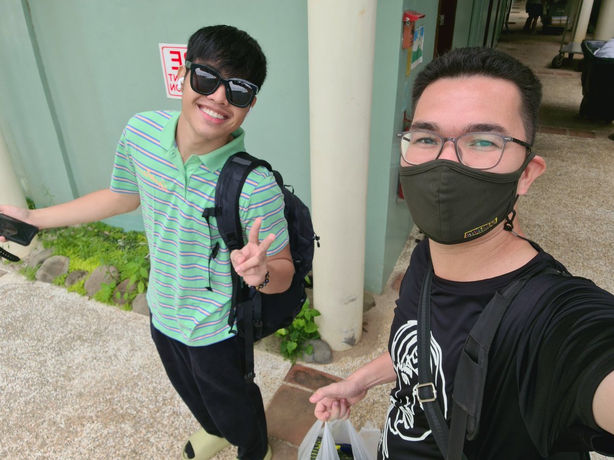jamesrusselh's tweet photo. Final day of vacay at @ourcamayan
with @elijahcanlas_ 💚

ELIJAH BACKTOBACK URIANBESTACTOR https://t.co/ngSZFD8l57