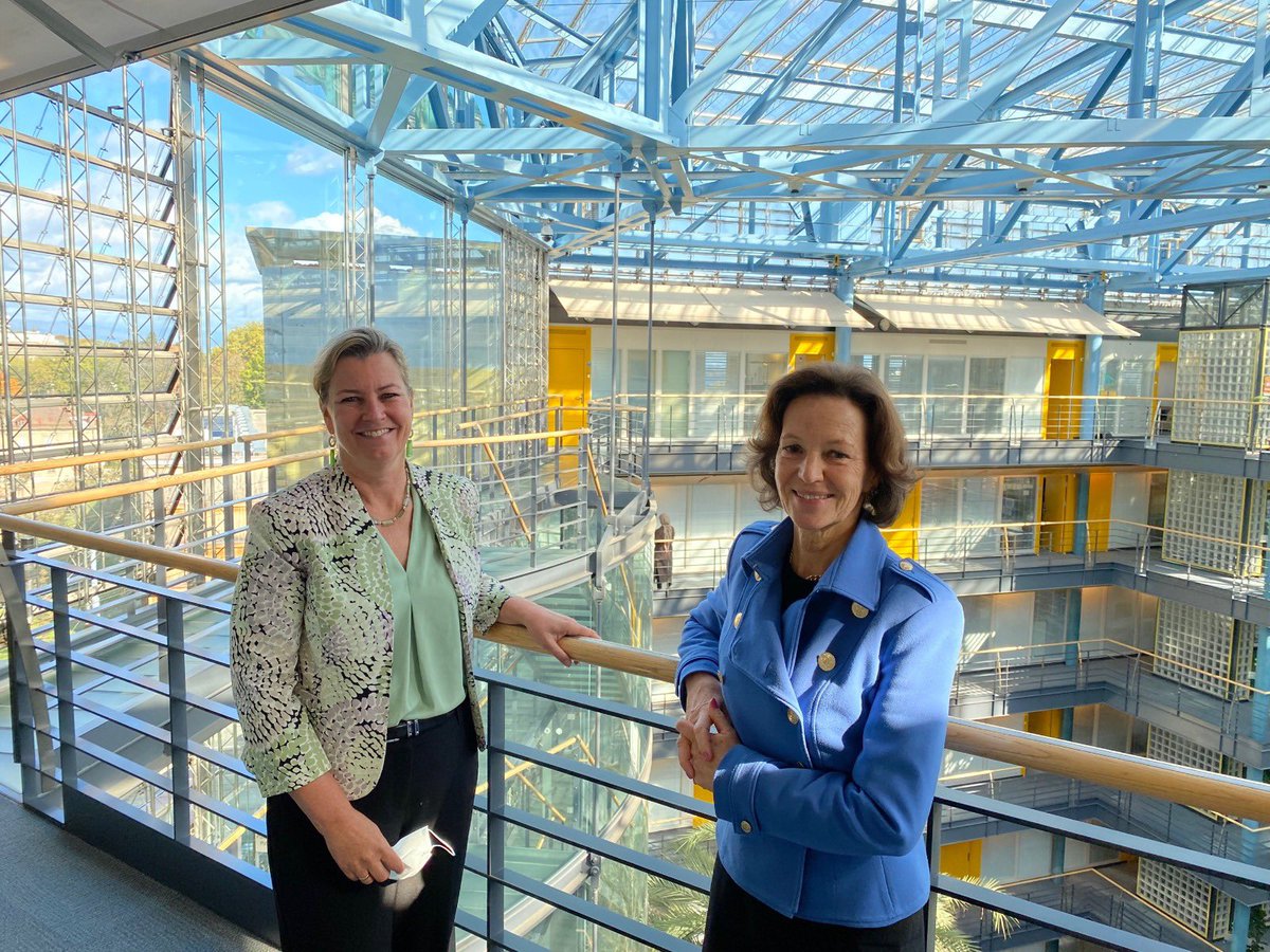 An encouraging meeting today with <a href="/tichy_e/">Elisabeth Tichy-Fisslberger</a> highlighting a record-breaking year of support from Austria 🇦🇹 

Their increased support, especially unearmarked funding, is critical in getting lifesaving aid to displaced people across the globe

Danke schön to the people of Austria!