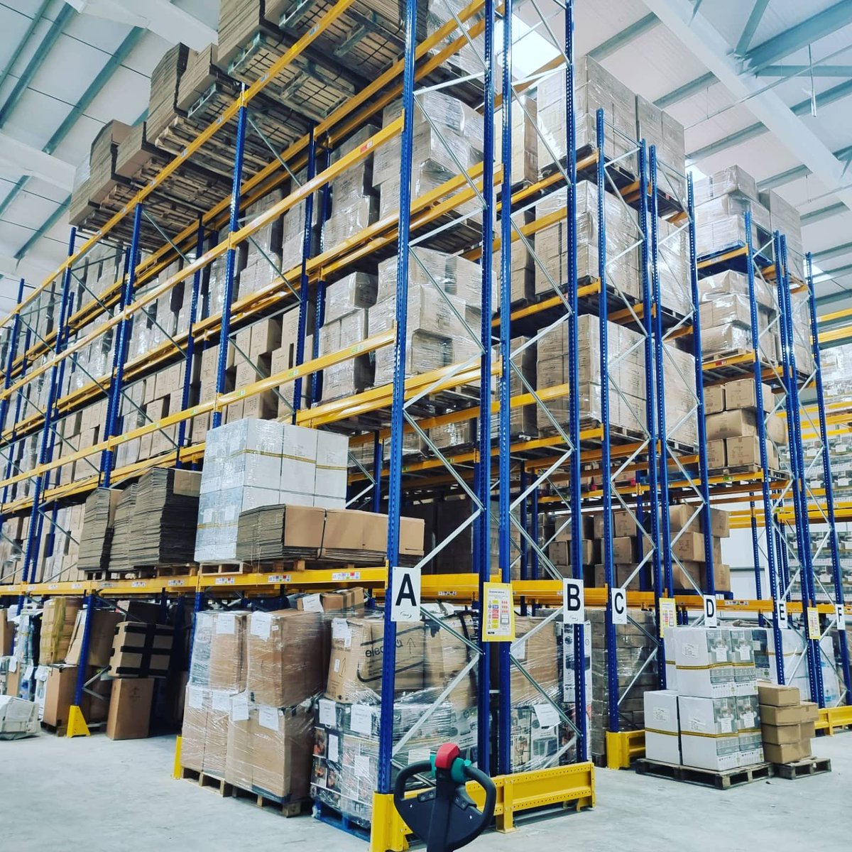 TJMProjectsLtd's tweet photo. #industrial #fitout #racking #floors #warehousing #warehousefitout #industrialfitout #refurbishment #industriallighting #wearhouseinteriors #industrialdesign #TJMProjects #TJMTouch #Devilsinthedetail https://t.co/v1tBmkDz4g