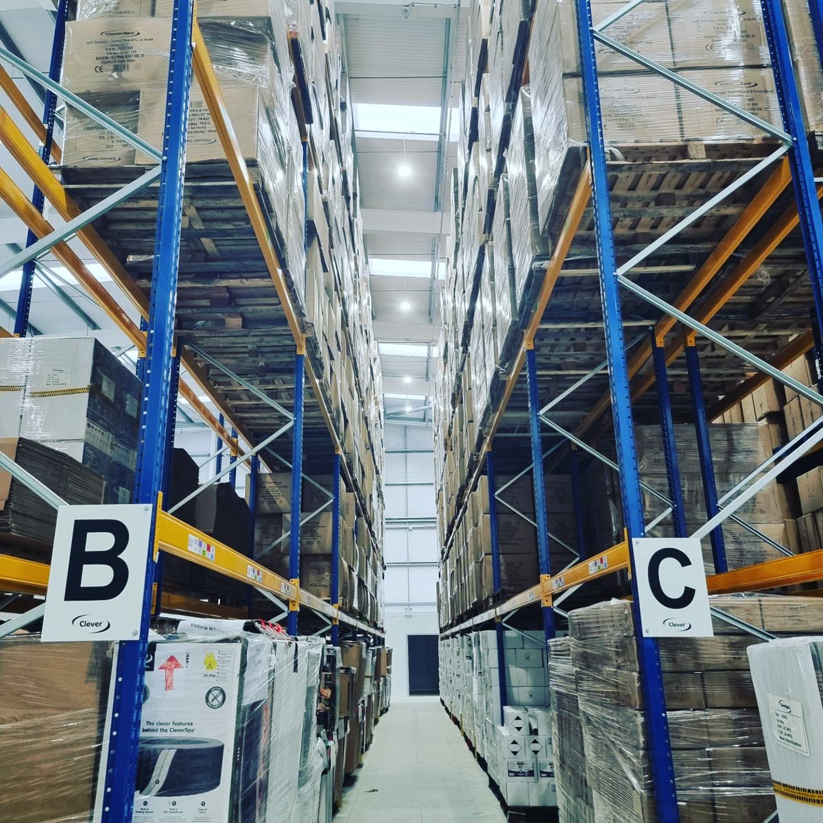 TJMProjectsLtd's tweet photo. #industrial #fitout #racking #floors #warehousing #warehousefitout #industrialfitout #refurbishment #industriallighting #wearhouseinteriors #industrialdesign #TJMProjects #TJMTouch #Devilsinthedetail https://t.co/v1tBmkDz4g