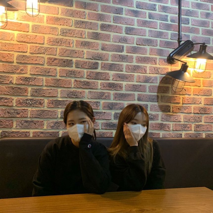 hyewonquotes's tweet image. alive