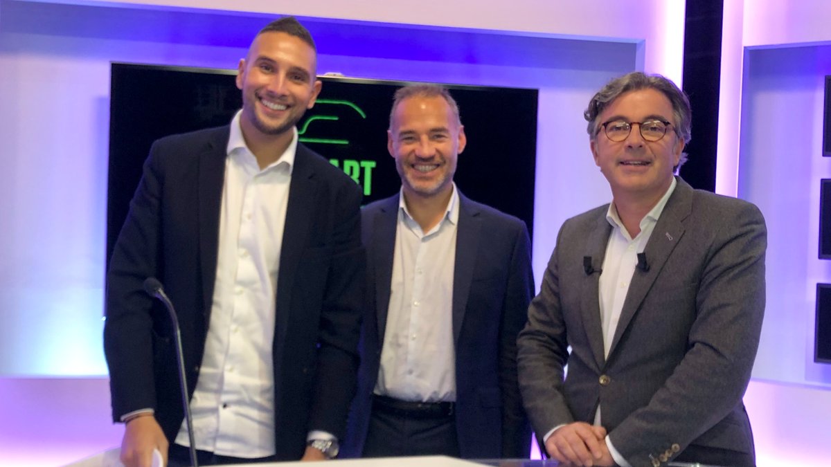 Quelles sont les entreprises préférées des étudiants et jeunes diplômés ? 
Je reçois <a href="/MatGabai/">Mathieu Gabai</a>, président @epoka_agency et <a href="/MEDJABRAK/">KAMEL MEDJABRA</a>, responsable marque employeur &amp; relations écoles de <a href="/Decathlon/">Decathlon</a>.
Dans #smartjob sur <a href="/B_SMART_TV/">B SMART 4Change</a> !
🛑 bsmart.fr/video/9526-sma…