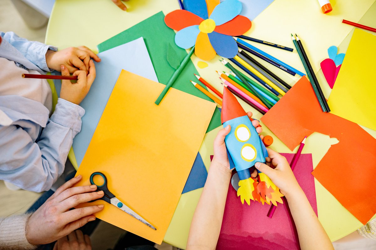 A_New_Direction's tweet photo. Only a few more days to submit your students' work to our Online Gallery as part of #CelebrateArtsmark Week! It could be a piece of visual art, a piece of writing, a performance, or anything creative! 

Submit now: https://t.co/6H6aTJmUgm https://t.co/Nt328DmiDi