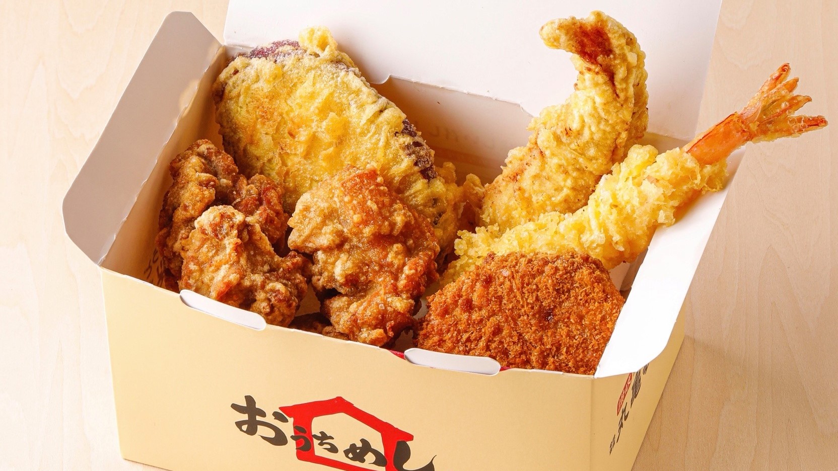 丸亀製麺 公式 お持ち帰りで天ぷらパーティー 丸亀製麺 では揚げたての天ぷらをお持ち帰りいただけます 定番から旬の 味覚まで種類も豊富なので是非ご利用ください T Co Iqc7n3kgzs Twitter