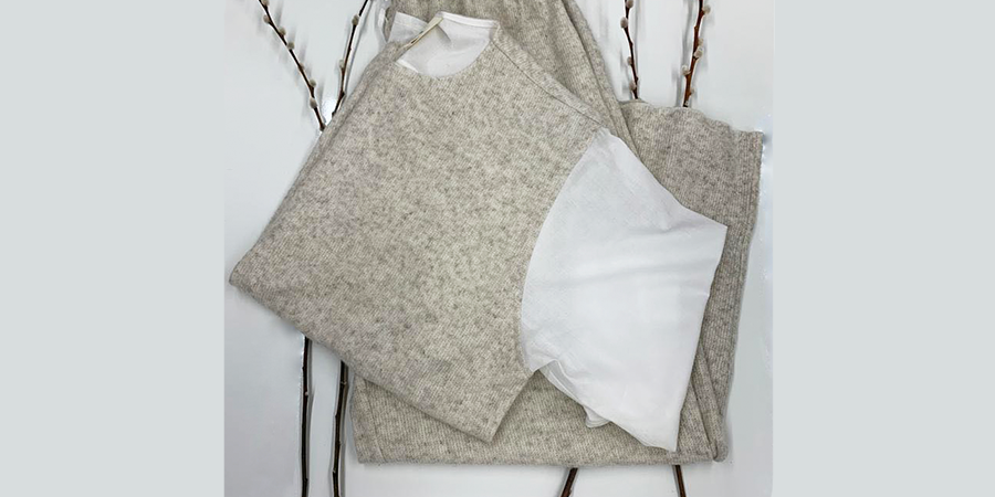 RakhaLtd's tweet photo. The Wooly Meadow Set, the comfortable solution to those cold Autumn nights 🍁

Find yours in store and online.
#rakhaofficial #woolyjumper #onepercentfortheplanet #sustainablestyle #sustainablefashion #holistic 
#greyjumper #longsleeve

Special credits to @georgiou_visuals https://t.co/MmICReYFKf