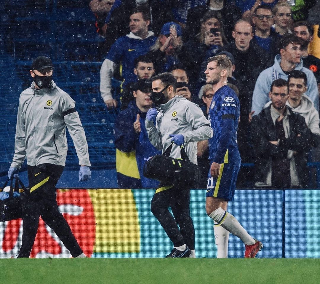 AbsoluteChelsea's tweet photo. Timo Werner:

"Will give my all to be back soon🤞"

[via iG: timowerner] https://t.co/ohnIZgAxtU