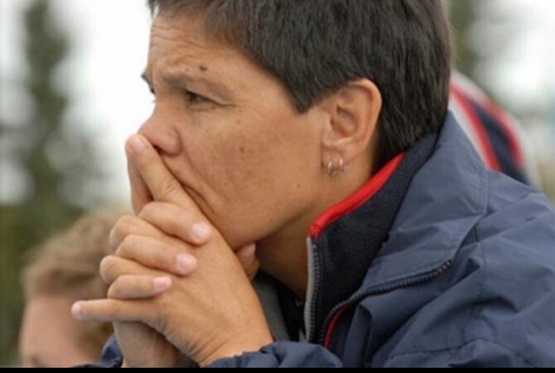 ScrumQueens's tweet photo. So very sad to hear the news that Kathy Flores has died. The first woman to coach any national rugby team, the first captain of the USA team in 1987 &amp; a member of the 1991 World Cup Team, leading her side to victory, she was an absolute pioneer. Thoughts with family &amp; friends https://t.co/rL69VB6PAo