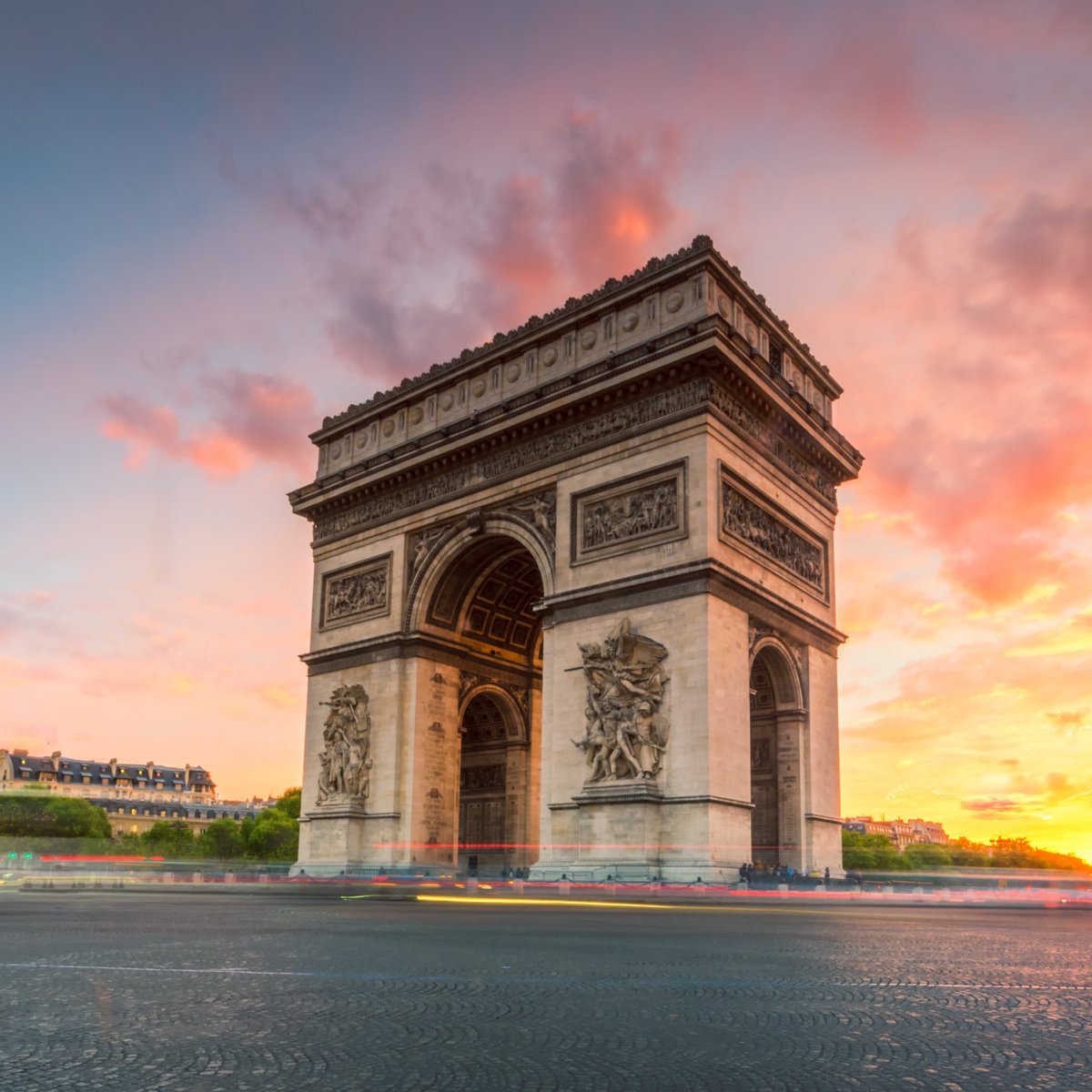 TurismocityBR's tweet photo. 😍Um destino que nunca sai de moda: Paris!🗼🇫🇷
💭Sonhando com uma tarde com croissant em frente a Torre Eiffel. Quem você levaria com você?
#Paris #Viagem #DicasdeViagem #BlogdeViagem #Europa https://t.co/TKy7CWTzOi