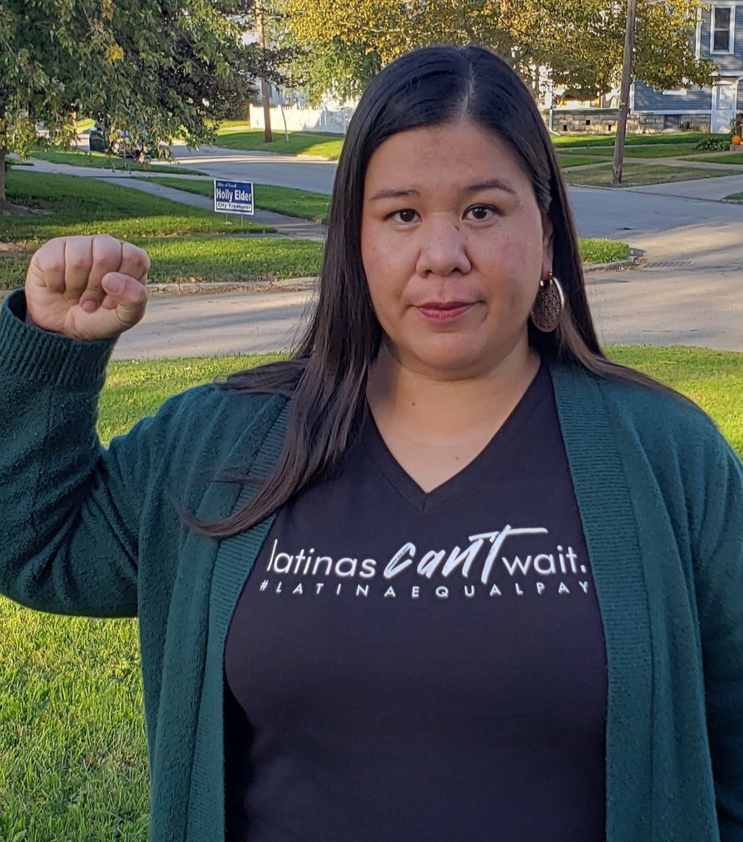 Latinas shouldn't be penalized because employers fail to recognize our brilliance, capacity &amp; potential. Being denied $1.1+ million over the course of our 40 yr career doesn't just hurt us. It hurts our families, our economy &amp; our entire country. We #DemandMore. #LatinaEqualPay