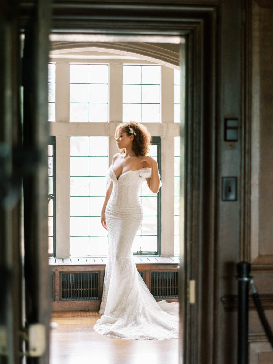 Stunning. The “Salma” gown is turning heads at Melange De Blanc with Coterie White 🤍 Don’t miss these gorgeous #weddinggowns - The “Edele” Collection. #weddingdress #bridetobe