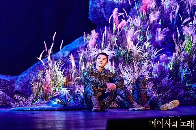 kimn_msl's tweet photo. "Meissa's Song" Military Musical https://t.co/WkqVXGOl1U