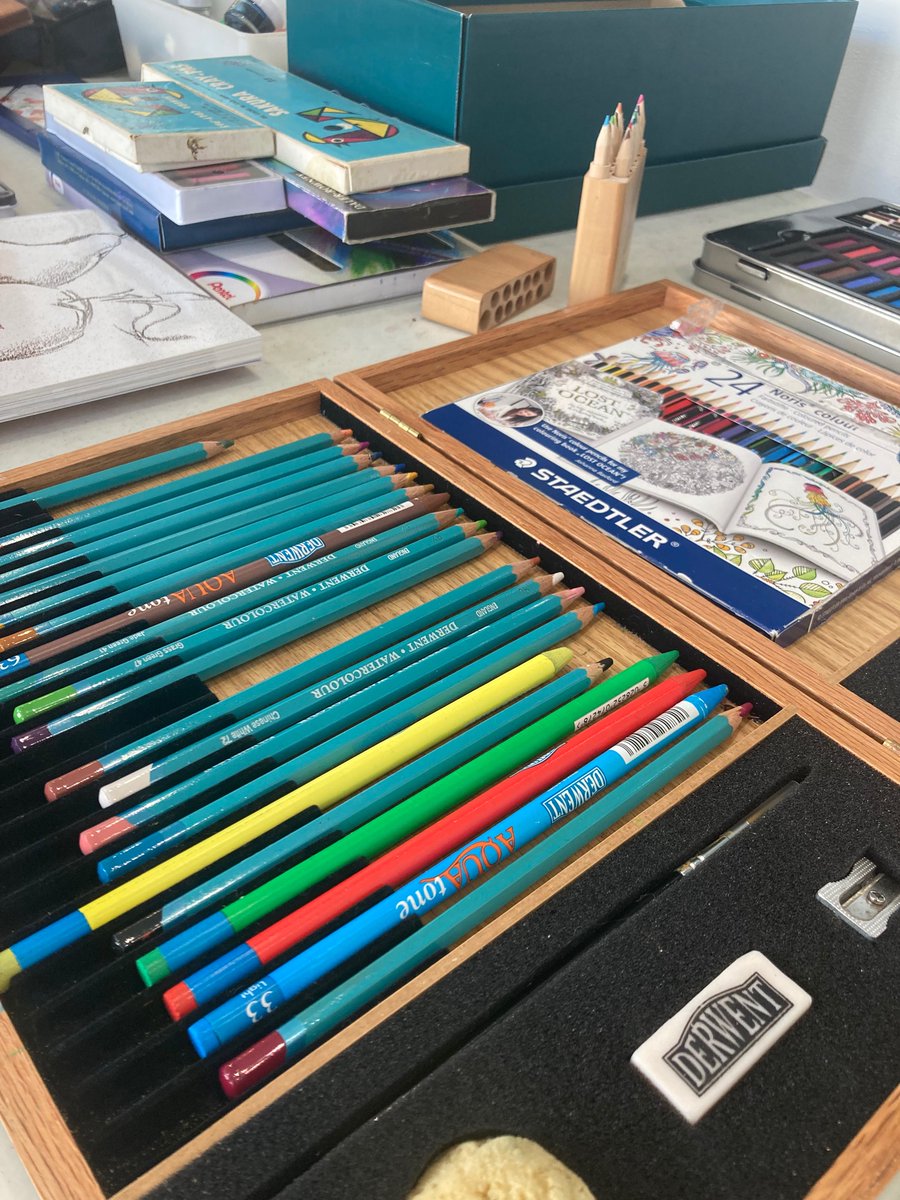 thehorsebridge's tweet photo. Our ART BANK is open again Monday from 2-4pm. We’ve a huge range of donated materials for you to browse over &amp; take home on a pay what you can basis. We’re also holding free ART BANK Live workshops with artist Nicole Bates at the same time. More info at https://t.co/Rv6UuQkGdI https://t.co/rlGIi2bdXw