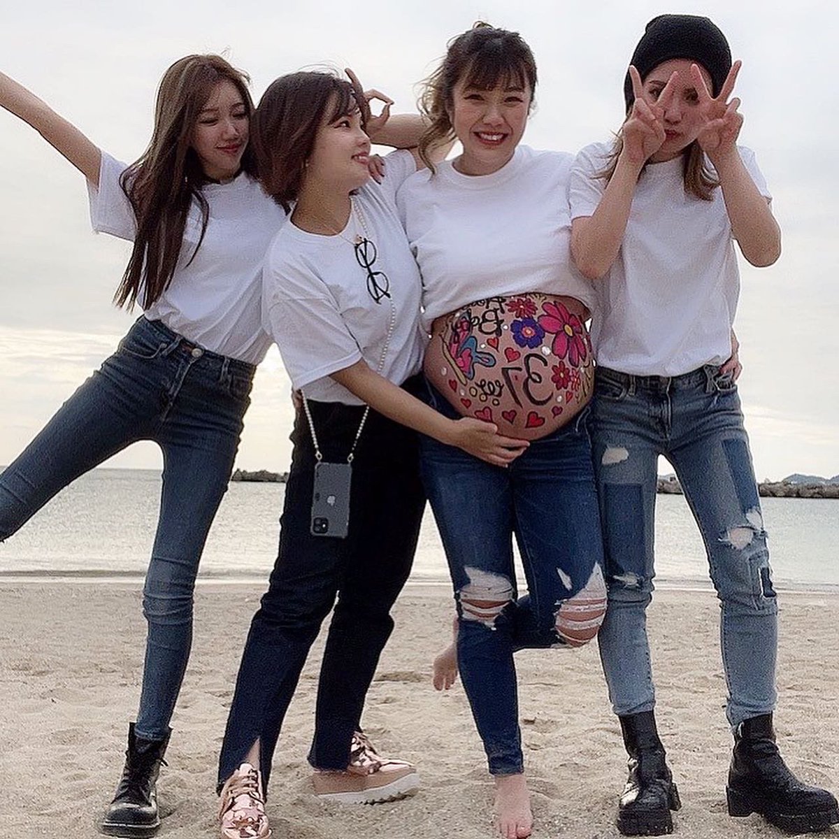 kashibamin's tweet photo. トモダチさいこうだべ🤎💋 https://t.co/oVX0yBxfnI