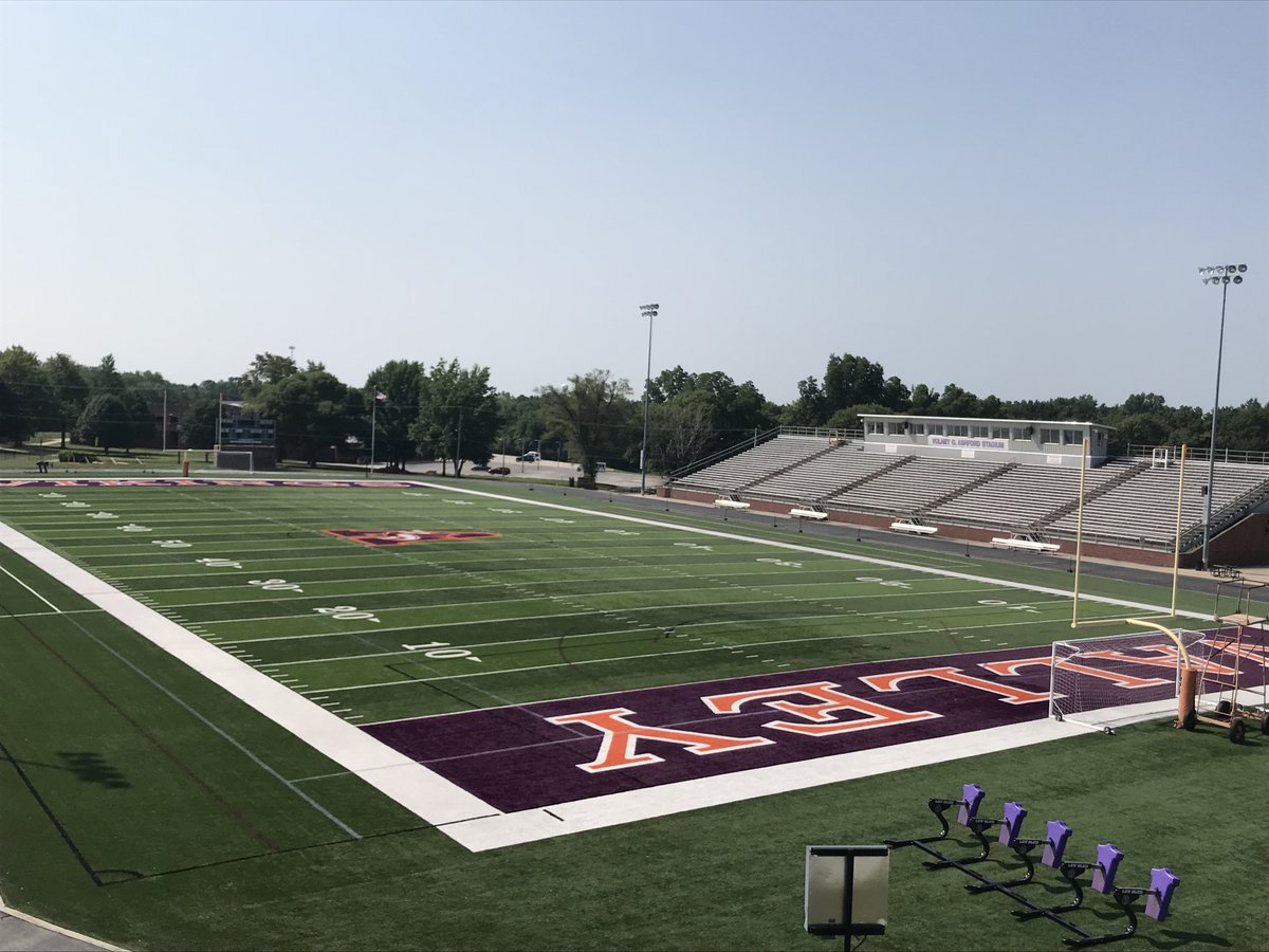 MovalFootball's tweet photo. 🚨 GAME DAY VISIT🚨 11/6/21

FOR DETAILS CONTACT

(DL/ RECRUITING) Coach Fraizer @FederalFrazier 
(Asst DL) Coach Shaw @elisha_shaw 
(Asst DB) Coach Colaire @CoachColaire_ 
(DB/SPT) Coach Peterson @AdamPeterson25 
(OC) Coach Daniel @CoachSDD 
(WR/SPT) Coach Allen @coach_sallen https://t.co/VExJFQgiXp