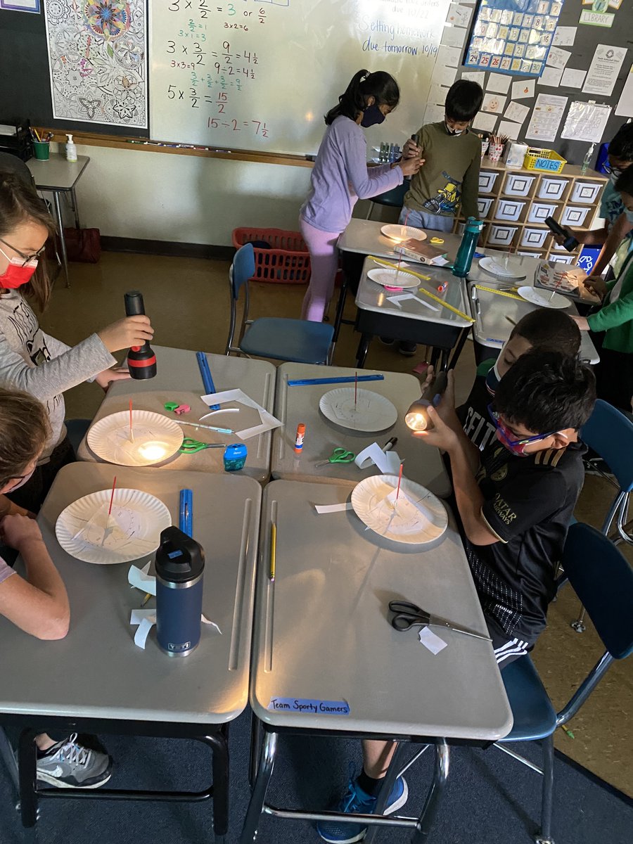ABConantSchool's tweet image. 5th grade scientists in Ms. Shron&apos;s class are exploring shadows and the sun&apos;s position in the sky throughout the day.  They even made their own shadow clocks!