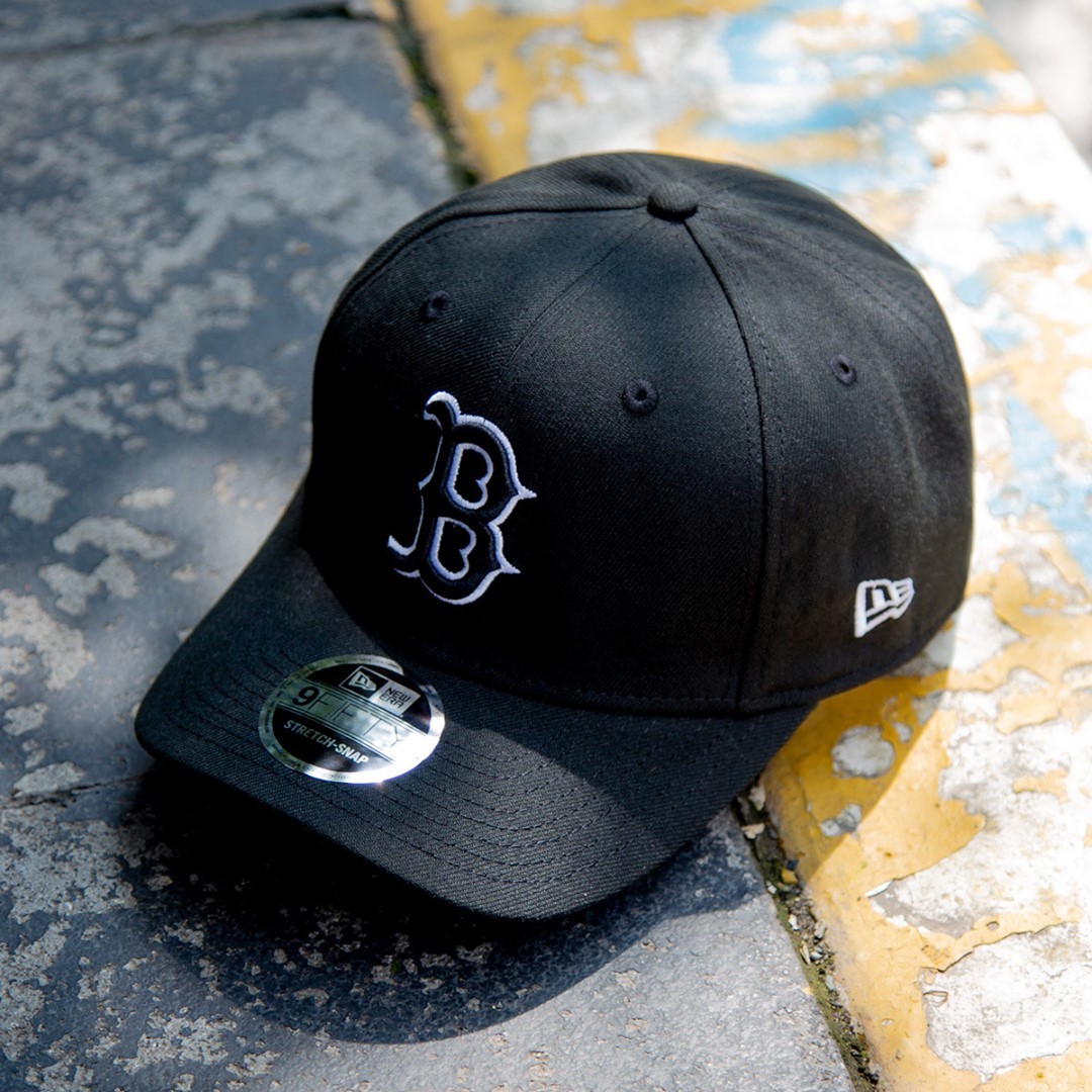 Tienda1905's tweet photo. ⚠️ ¡NUEVOS INGRESOS! ⚠️
La colección New Era va creciendo, para que encuentres la mayor variedad en la marca furor de esta temporada. #NewYorkYankees #ChicagoBulls #LosÁngelesLakers #OriginalCaps https://t.co/B0eRw3MfRu