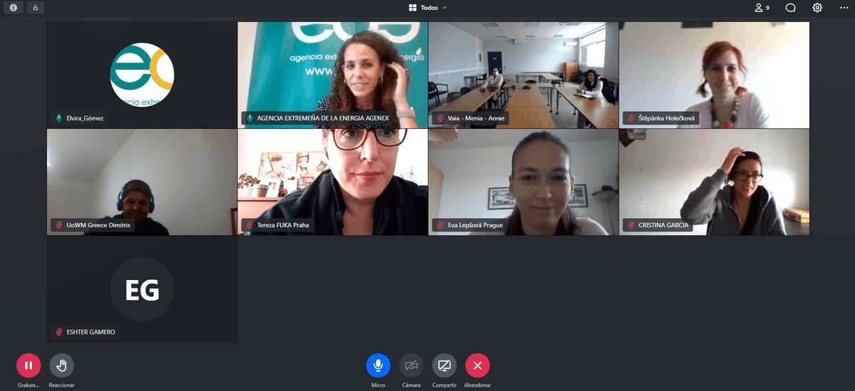 FinerpolProject's tweet photo. 🥳 @FinerpolProject is back! On the 01/10 we met to launch the activities to address the #COVID19 crisis as an #opportunity to reactivate investments in energy renovation projects 💚: https://t.co/dn0jbf4Ml6
Follow us! 🇪🇺
@interregeurope #cooperation #sharingideas #learning https://t.co/loK8JpIT3z