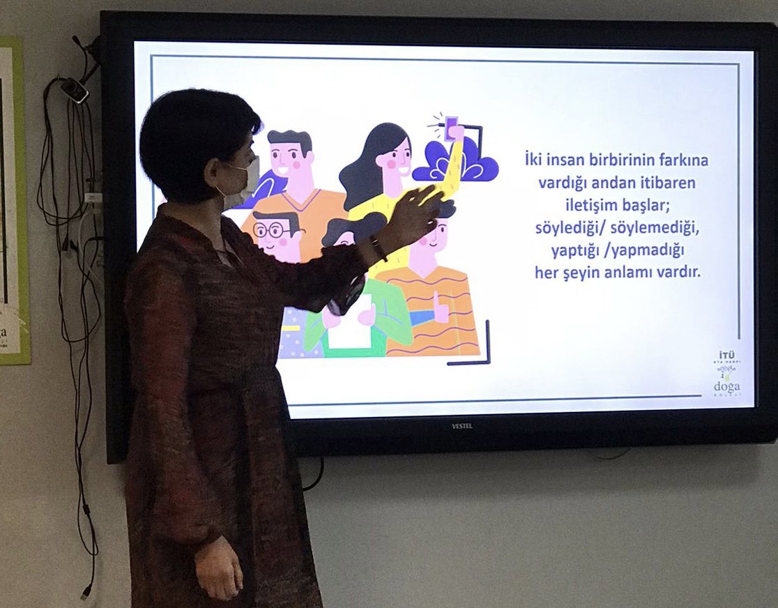 Okulumuzun  değerli öğretmenlerinin katılımıyla iletişim becerilerinin anahtar kavramlarını konuştuk. 🗣🗯      <a href="/EnisEryaman/">Enis Eryaman</a> <a href="/ozgurkapann/">Özgür Kapan</a> <a href="/hakaninanir/">Hakan İnanır</a> <a href="/hakankbrslolu2/">hakan kıbrıslıoğlu</a> <a href="/gulsenakssu/">Gülşen Arslan</a> <a href="/AYSUNGUZELYURT/">Aysun Güzelyurt Kılınç</a> <a href="/muratyllmaz78/">muratyılmaz</a>