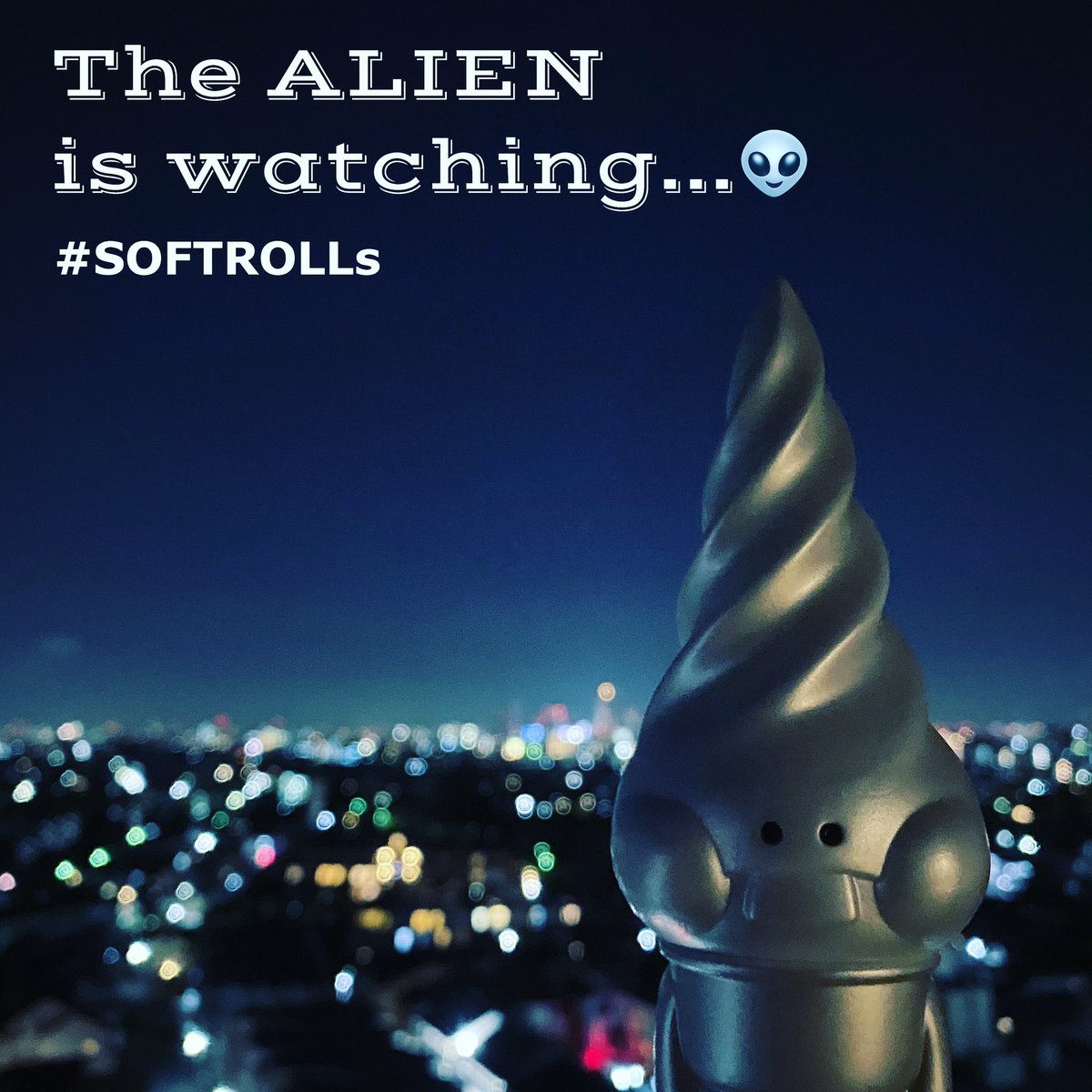 harikenjp's tweet photo. ใจใคใชใขใณใฏ่ฆใฆใใ...๐ฝ
The alien is watching...๐ฝ
https://t.co/4AQMD60aoj
#HARIKEN
#ใฝใใใญใผใซ
#SOFTROLLs
#ONJI
#alien
#grey
#aliengrey
#silver
#ๅฎๅฎไบบ
#ufo
#uma
#ใฝใใ
#SOFUBI
#sofvi
#MADEINJAPAN
#arttoy
#designertoy
#vinyltoy
#cute
#kawaii
#citylights
#SMILETOYS
#โบ๏ธ https://t.co/uY6d4s3j3r