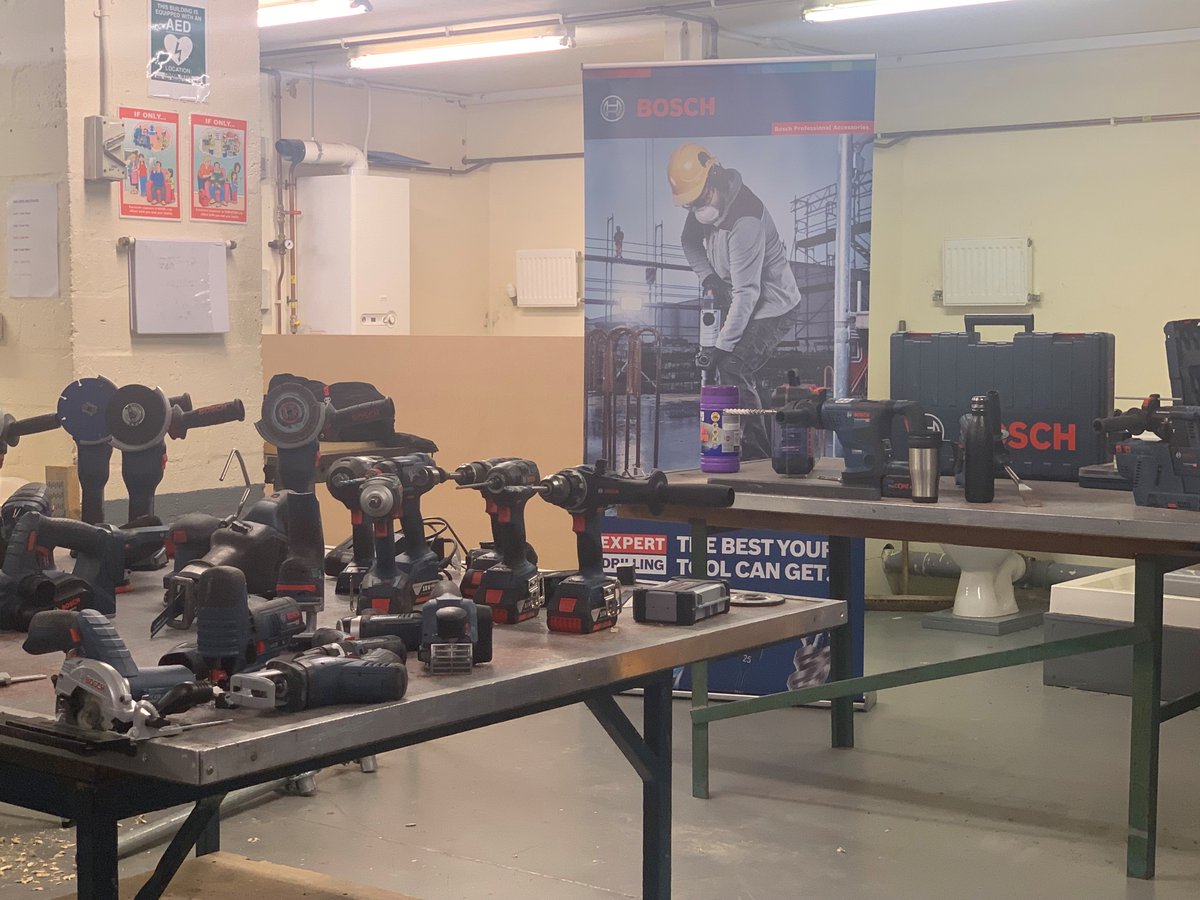 tullostraining's tweet photo. We would like to thank Steve from BOSCH Professional Tools for the time he spent at the centre this week educating our #apprentices on BOSCH tools.
#boschtools #boschpro #professionaltools #tools #apprenticeships #presentation #training #aberdeen #aberdeenshire https://t.co/HhwgRSqjmr