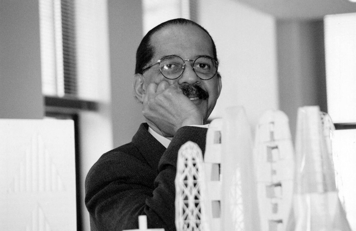 A reminder that applications to the 2021 Robert L Wesley Award are due November 1. Three $10,000 awards will support BIPOC undergraduate students enrolled in architecture, landscape architecture, urban design, or engineering programs in the US. 

Info: somfoundation.com/awards/robert-…