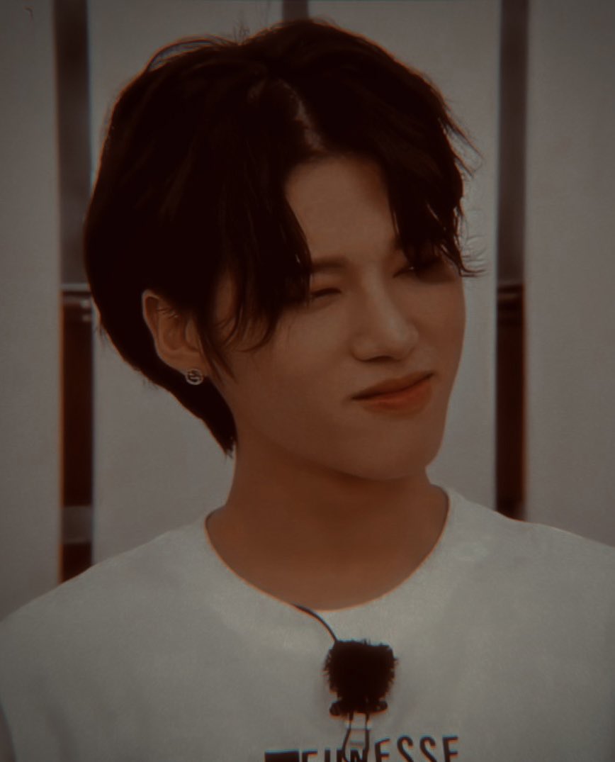 prismjwyy's tweet photo. ⃒⃘ 𝐓𝐡𝐞𝐫𝐞 𝐰𝐚𝐬 𝐝𝐚𝐫𝐤𝐧𝐞𝐬𝐬 𝐰𝐚𝐢𝐭𝐢𝐧𝐠 𝐟𝐨𝐫 𝐡𝐢𝐦 𝐛𝐞𝐡𝐢𝐧𝐝 𝐭𝐡𝐞 𝐞𝐯𝐞𝐫𝐥𝐚𝐬𝐭𝐢𝐧𝐠 𝐦𝐮𝐧𝐝𝐚𝐧𝐞𝐬.  ⃒⃘

#ATSD #AtinySelcaDay #ATEEZ #에이티즈 #WOOYOUNG #우영  @ATEEZofficial https://t.co/sXSIgy66I9