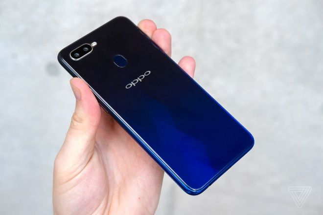 MarkPilongo16's tweet photo. Oppo makes its own chips for smartphones
Oppo plans to develop chips for the company's high-end mobile devices
#OPPO https://t.co/LCexmvYKPI