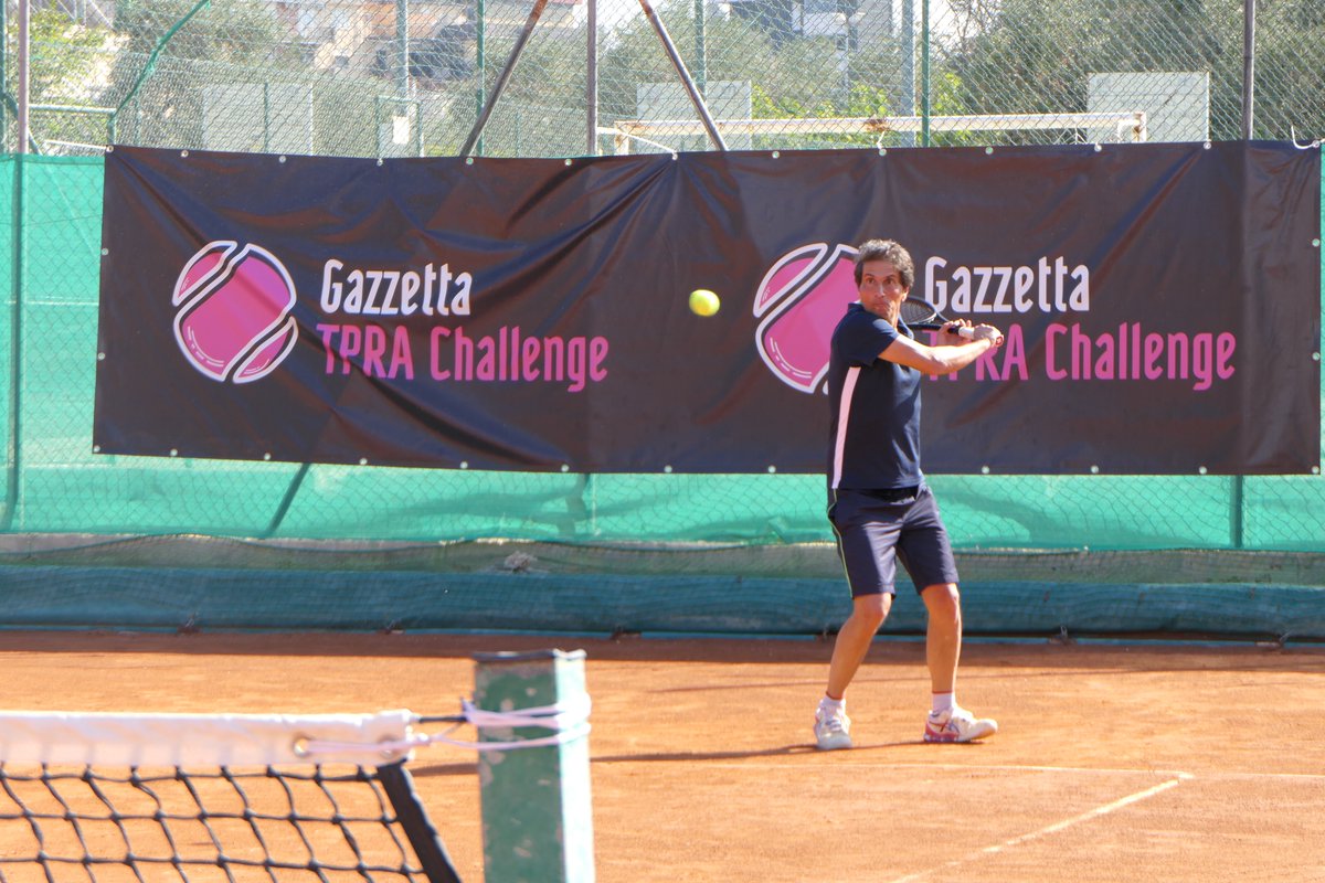 federtennis's tweet photo. Da domani a domenica circa 400 fighters #FITPRA si daranno appuntamento al Foro Italico e al Salaria Sport Village per il Master Finale del Gazzetta TPRA Challenge! 👉https://t.co/OwlJk1MfL6 

#stayFIT | #tennis https://t.co/X1n9U9xGM1
