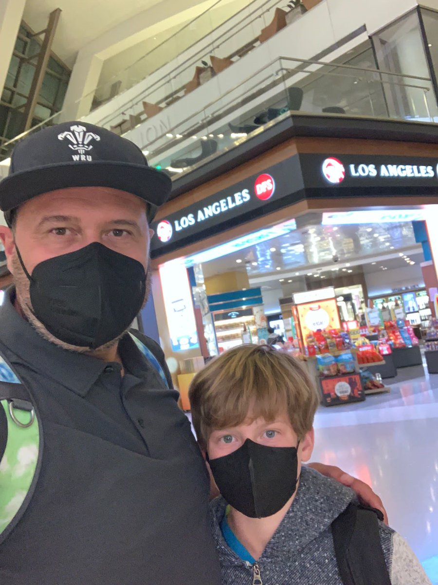 ospreys's tweet photo. ✈️5,332 miles

🇺🇸Encinitas, San Diego➡️ @SwanscomStadium 🏴󠁧󠁢󠁷󠁬󠁳󠁿

RJ, originally from the region, is flying all the way from the USA for Saturday night's game with his 9-year old son Hudson

It'll be rugby mad Hudson's first Ospreys game! Lets hope its a good one ��🏉
@NPTCGroup https://t.co/VN1I1UFhEY