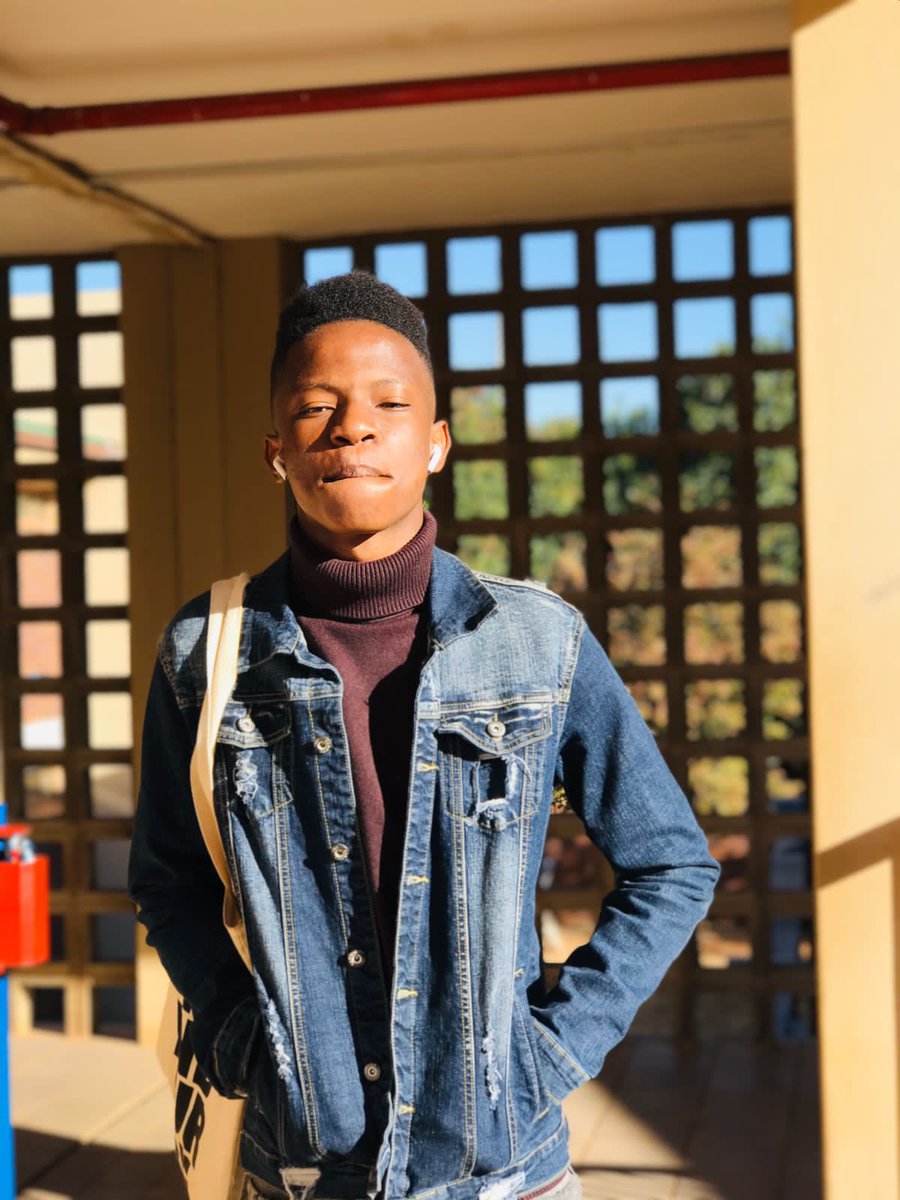 WOW__FM's tweet photo. Catch The Wavy Cruise with @Alpha_Mero25 on #WOWfm from 3pm -7pm🔥🔥🔥

Topic : have you been ghosted or have you ghosted someone.

Call/text us: 065 552 9669
Live Stream: https://t.co/3dFH4ANEMq