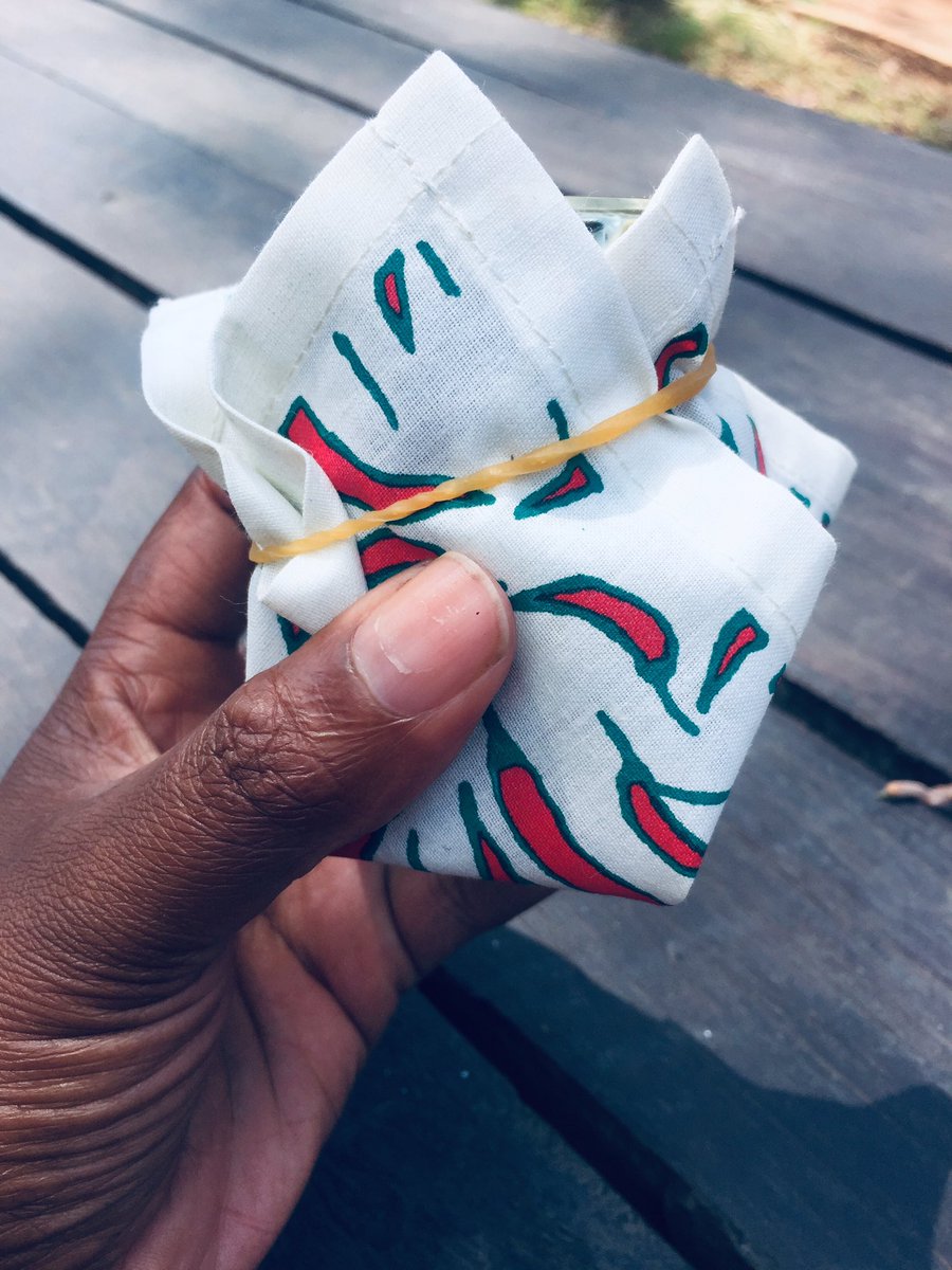 lindagabriel263's tweet photo. This chili by @hesphina is the real deal!!! Unodya uchinakirwa uchiti ndisekuru gudo vati hliiiiiiiii!!! Grab your fix from @ndyelozw #hotchillies wawa https://t.co/Hnc3rSwG79