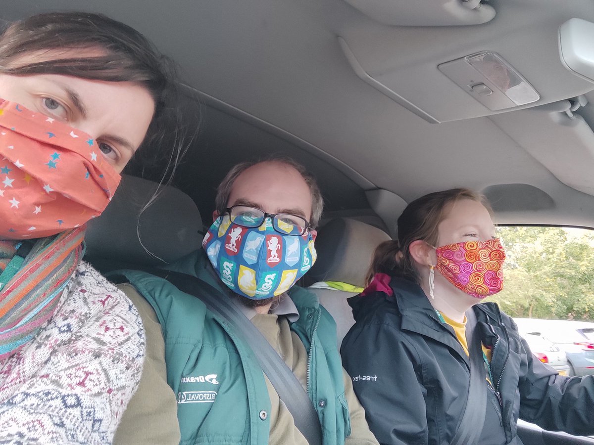 I_Cavadino's tweet photo. My year in the @RHSWisley field research facility has come to an end! Today we loaded up the van and moved me and my slug samples to a fancy new work station in the Hilltop building for the final phase of my #PhD work. π #CitizenScience #SlugsCount https://t.co/S1CmpbH2zt