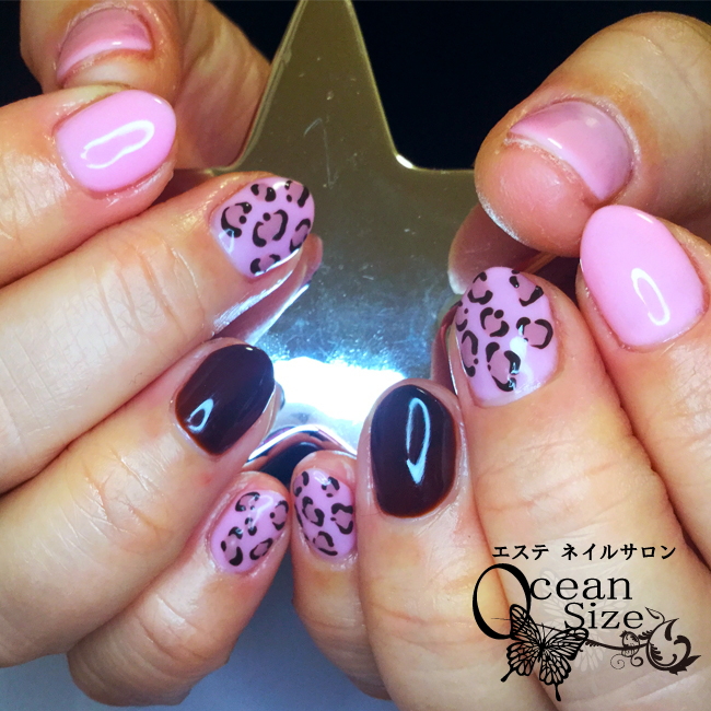 大森 ネイル エステサロンocean Size シンプルめですが 可愛いピンクとブラウン使用で いちご チョコなレオパードに ネイルブック よりご予約できます T Co Armilpe5qy 大森駅 ヒョウ柄 アニマル ネイル 秋冬コーデ 美甲 패션 네일