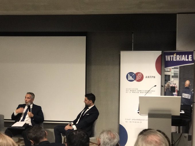 Interiale's tweet image. Rencontres de l’#AHFPN sur le baromètre @CEVIPOF « La confiance forces de sécurité / population » en partenariat avec #Interiale heureuse de pouvoir contribuer à ce débat sociétal majeur sur la confiance de la population dans ses forces de #sécurité intérieure #Engagement