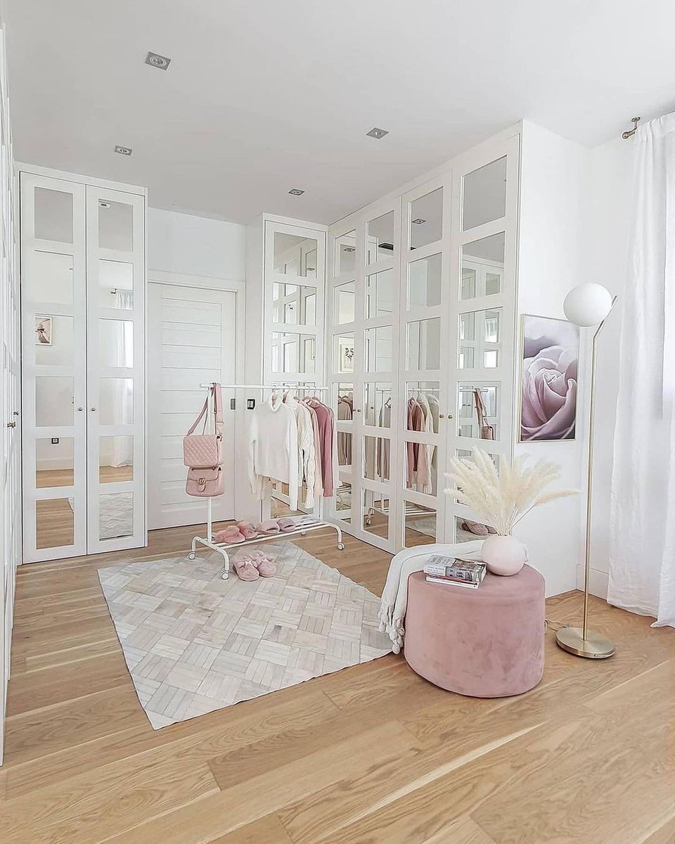 renotalk's tweet photo. What a #dreamhome might look like.
🌐: https://t.co/l1CYoMXuqB
#renotalk #sgreno #modernlamps #loftextension #doorfurniture #cornershelf #renoproject #interiors4you #renovationspecialists #environmentlyfriendly #interiordesignproject #fitoutinteriors
📷 by @tamishome https://t.co/olNm2s0Ot7
