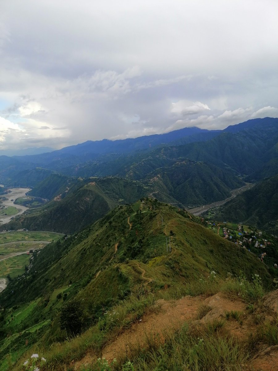 topoftheworldtr's tweet photo. On the way of #temal tamang #villages, hilly trekking #region ever green #valley sunkoshi #river https://t.co/661IjXQeJa
