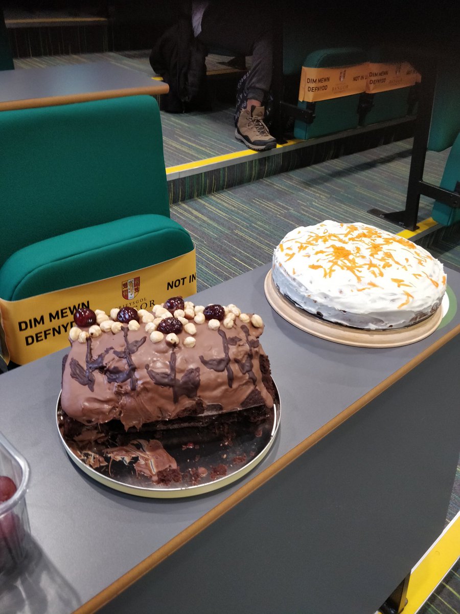 Emily Bailes tweet media