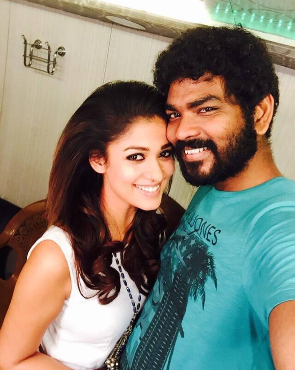 Team_Nayanthara's tweet photo. 6 years of #NaanumRowdyDhaan 💛😍

@VigneshShivN @VijaySethuOffl @anirudhofficial @wunderbarfilms 
#Nayanthara https://t.co/9m0ljfvpB5