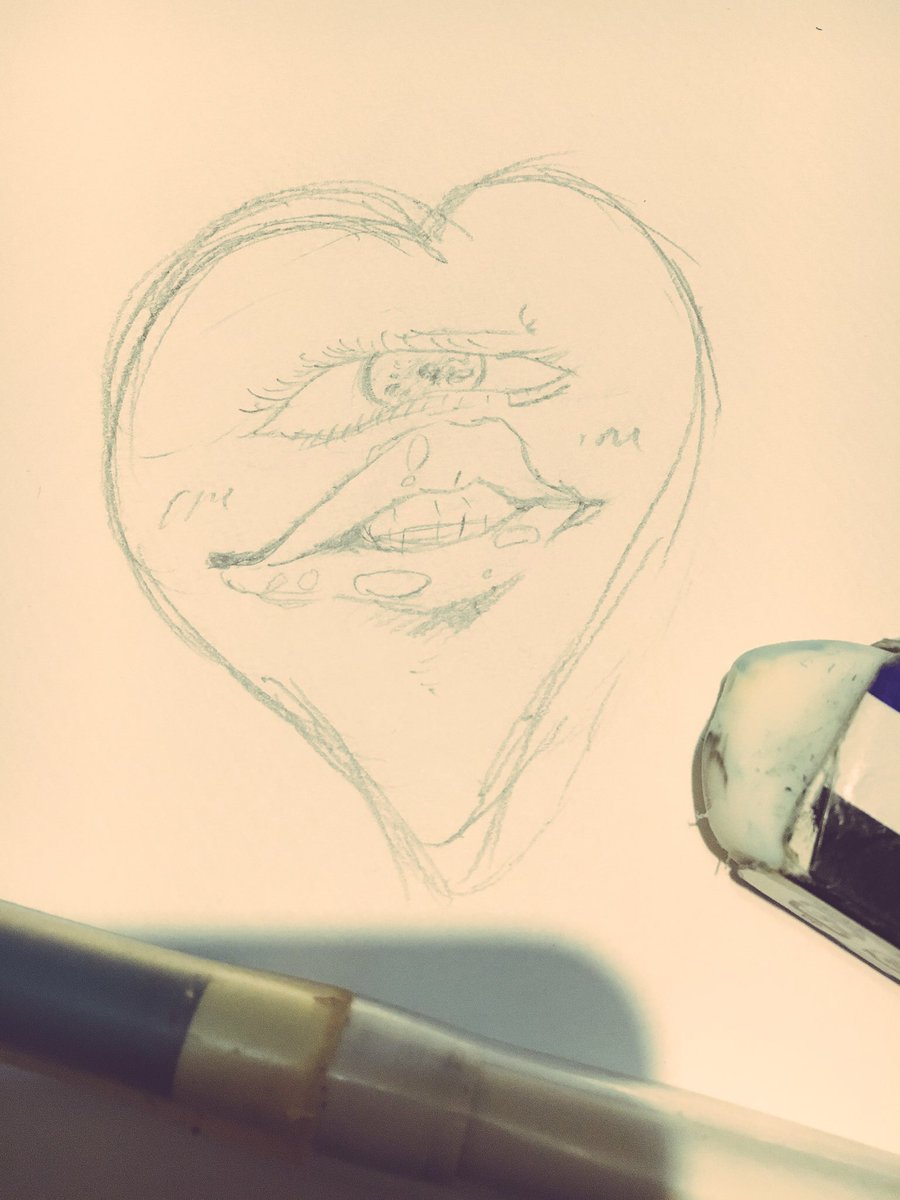 #雑に自己紹介
目と手と口と、人外と。 