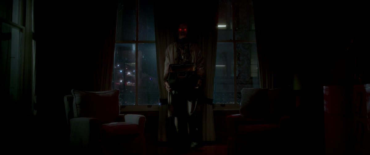 EverydayAFrame's tweet photo. Gerald's Game (2017) - Mike Flanagan
Cinematographer: Michael Fimognari https://t.co/Ggz8w8DIAP