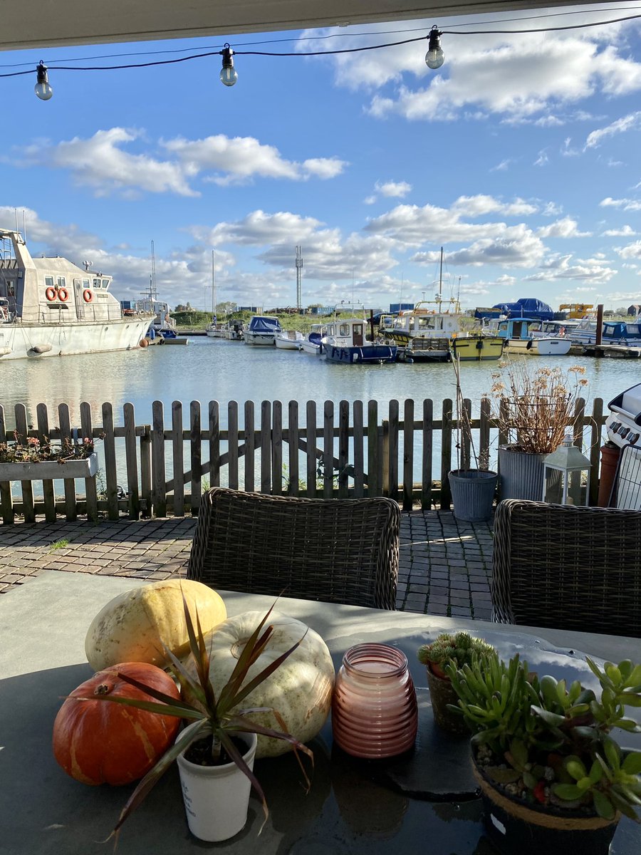 What a beautiful day it is here on the isle of Sheppey! #isleofsheppey #visitswale #queenborough #visitkent