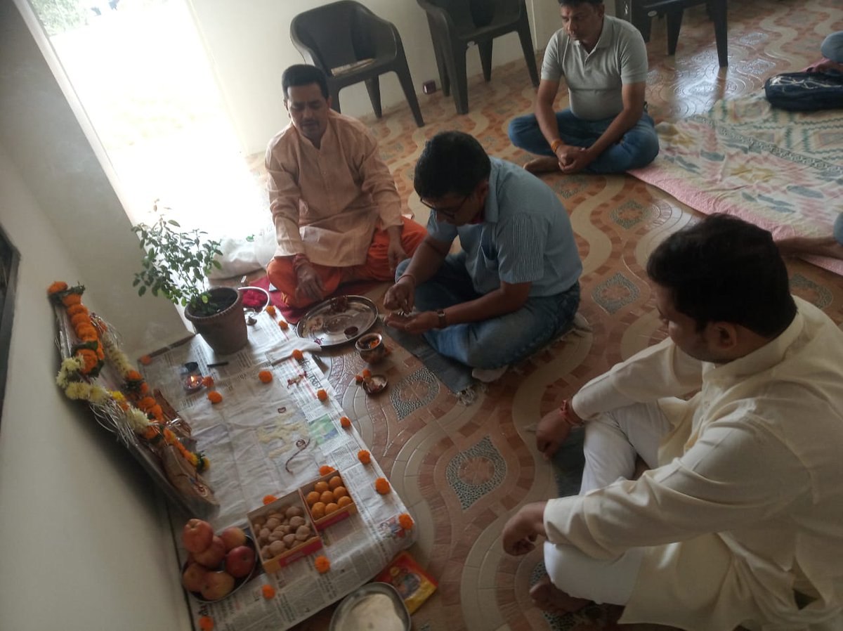 MpVigyan's tweet photo. आज दिनांक 21 अक्टूबर 2021 विज्ञान भारती के स्थापना दिवस पर प्रांत कार्यालय इंदौर में नवीन कक्ष में शास्त्रोक्त मुहूर्त में ' आयोजित की गई l https://t.co/IOWtJZIhcx